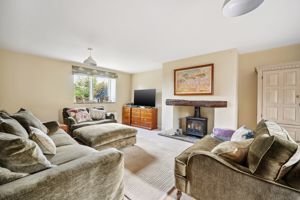 Sitting room- click for photo gallery